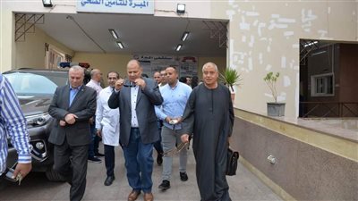 محافظ أسيوط: طفرة كبيرة في خدمات التأمين الصحي وتطوير 5 مستشفيات مركزية