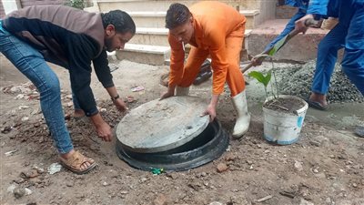 حملات مكثفة للنظافة وتطهير شبكات الأمطار والصرف الصحى ورفع الإشغالات ومتابعة حركة نقل الركاب بمراكز ومدن كفرالشيخ  