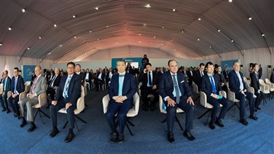 وزير التجارة والصناعة يضع حجر الأساس لمصنع أجهزة منزلية في المنطقة الصناعية بمدينة السادات