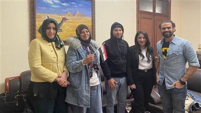 توافد الناخبين على السفارة المصرية بالصين للتصويت في الانتخابات الرئاسية لليوم الثاني