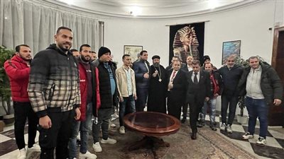 توافد الناخبون على سفارة مصر في رومانيا  وراعى الكنيسة القبطية  الأرثوذكسية يتصدر الناخبين.