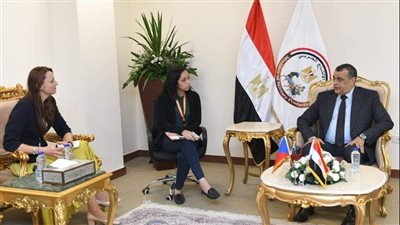 على هامش EDEX 2023.. وزير الإنتاج الحربي يبحث التعاون المشترك مع وزارة الدفاع التشيكية 