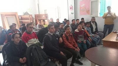 ثقافة الفيوم تحتفي بنجيب محفوظ في ذكرى ميلاده مع طلاب المدارس