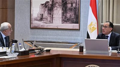 رئيس الوزراء يبحث آليات زيادة التعاون مع القطاع الخاص في ملف التعليم