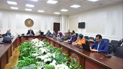 وزير العمل يلتقى وفدًا من الاتحاد الأوروبي والتعاون الإيطالي لبحث ملفات التعاون المشترك