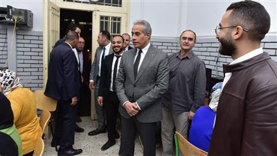 وزير العمل يتفقد دورات تدريب مهني لـ 151 شابا بـ«معهد الساليزيان الإيطالي»