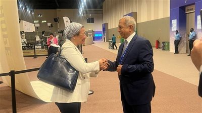 وزير البيئة تلتقى رئيس الأكاديمية البحرية وتشيد بالتعاون الثنائي في مختلف المجالات