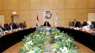 وزير النقل: لا استيراد للأتوبيسات من الخارج ودعم الصناعات الوطنية لتلبية احتياجات السوق 