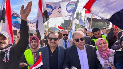 رئيس لجنة الشؤون الافريقية بمجلس النواب يدلي بصوته في الانتخابات الرئاسية