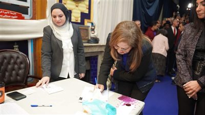 وزيرة التخطيط والتنمية الاقتصادية تُدلي بصوتها في الانتخابات الرئاسية