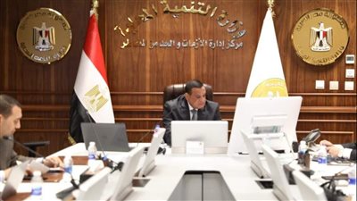 وزير التنمية المحلية: انتظام تصويت الناخبين باللجان الانتخابية وتوافد كثيف للناخبين بالمراكز والقري في جميع المحافظات