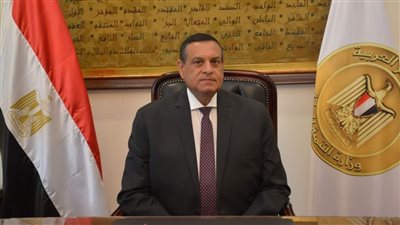 وزير التنمية المحلية يعلن انطلاق ٥ دورات تدريبية واستمرار الجزء الأول بمركز سقارة