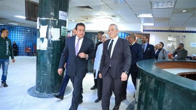وزير الصحة يتفقد سير العمل بالمعهد القومي للجهاز الحركي العصبي بإمبابة