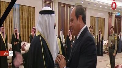 الرئيس السيسي يقدم العزاء في أمير الكويت الراحل.. ويعرب عن تمنياته بالتوفيق للأمير الجديد 