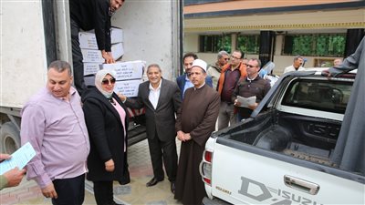  تسليم  لحوم صكوك الإطعام بالأوقاف إلي التضامن الإجتماعى لتوزيعها علي الأسر الأولى بالرعاية بكفرالشيخ 