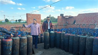  البحيرة: التموين تضبط مصنع طوب لقيامه بتجميع أسطوانات الغاز