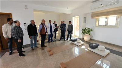وزير الإسكان يتفقد مشروع الوحدات الفندقية والسياحة العلاجية والاستشفائية بمدينة أسوان الجديدة
