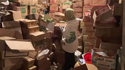 ضبط 1920 زجاجة زيت مجهول المصدر فى حملات تموينية بالشرقية