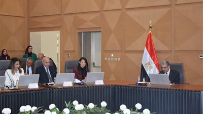 وزير الكهرباء يترأس اجتماع الجمعية العامة لشركة نقل الكهرباء
