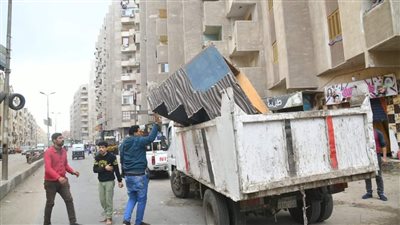 محافظ الغربية يتابع أعمال النظافة ورفع الاشغالات بطنطا 