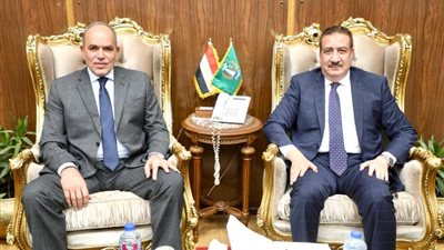 محافظ المنوفية يناقش الموقف التنفيذي  لعدد من مشروعات الخطة الإستثمارية