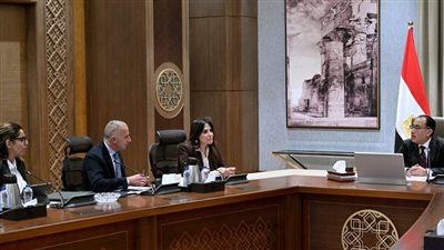 مدبولي: الدولة تمنح أولوية لدعم مشروعات المدارس الفنية والجامعات التكنولوجية