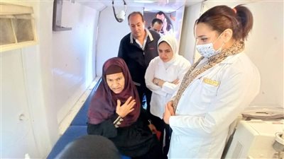 نائب محافظ البحيرة تشهد فاعليات القافلة الطبية المجانية بمساكن جزيرة البط بأبو الريش