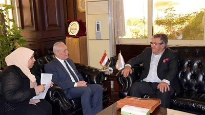 محافظ الأقصر يستقبل سفير البوسنة والهرسك لبحث سبل التعاون المشترك 