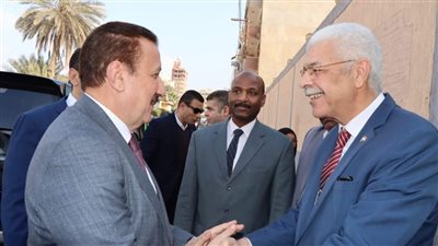 رئيس جامعة المنوفية يستقبل محافظ المنوفية بكلية  الهندسة الإلكترونية