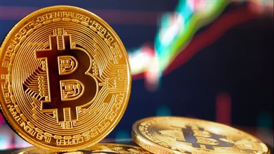 العملات الرقمية تتعرض لخسائر جديدة.. بيتكوين تراجع إلى 69 ألف دولار