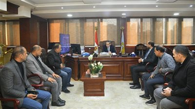 محافظ الغربية يلتقي نواب رؤساء المراكزوالمدن ومديري إدارات الشؤون الهندسية والقانونية الجدد