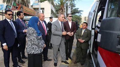 محافظ كفرالشيخ: 120 خدمة قدمتها سيارة المركز التكنولوجى المتنقل