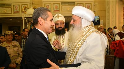 محافظ الغربية يشهد قداس عيد الميلاد بكنيسة ماري جرجس بطنطا
