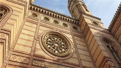 إطلاق اسم «هرتزل» على الساحة أمام أكبر كنيس في أوروبا