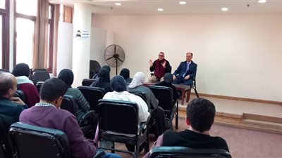  بالصور..الفساد الإداري وسبل مواجهته ضمن محاضرات ثقافة القليوبية