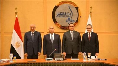 وزير النقل يوقع بروتوكولي تعاون مع محافظي الغربية والجيزة