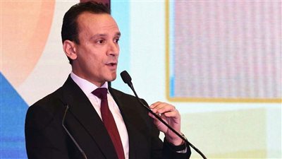 مساعد وزير الإسكان يشارك فى إعداد القواعد الإرشادية لتضمين البعد البشري في إقامة المدن الذكية
