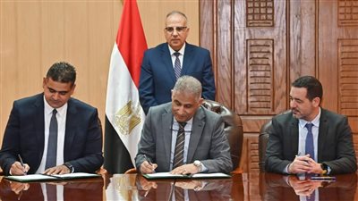  وزير الري: نسعى دائماً للإستفادة من أحدث الوسائل لرفع كفاءة وتحسين إدارة المياه