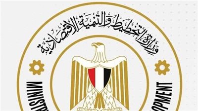 وزيرة التخطيط تدعو وزير التجارة والتنمية الاقتصادية بهونج كونج لزيارة مصر