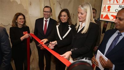 وزيرة الثقافة وقرينة ولي عهد النرويج تشهدان انطلاق فعاليات البرنامج الثقافي لضيف الشرف بمعرض الكتاب 