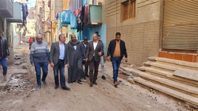 محافظ أسيوط: تمهيد عدة شوارع بحي غرب استعدادًا للرصف ضمن اعتمادات الخطة الاستثمارية الحالية
