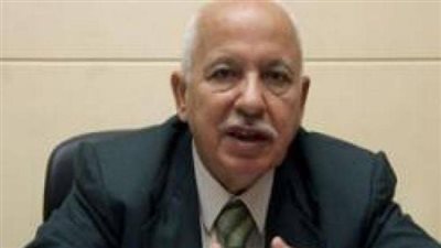 المستشار محمد خفاجي ينعى المستشار الراحل محمد الدكرورى مستشار الرئيس مبارك
