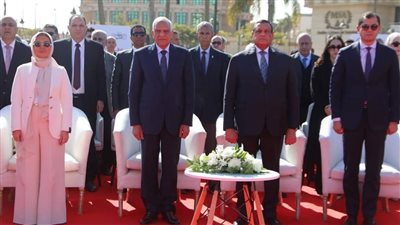 وزير التنمية المحلية ومحافظ الجيزة يشاركان في إطلاق قوافل مبادرة أبواب الخير رمضان 2024 