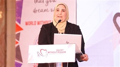 وزيرة التضامن: تجهيز 10 عيادات لتقديم الصحة الإنجابية بالتعاون مع مؤسسة 