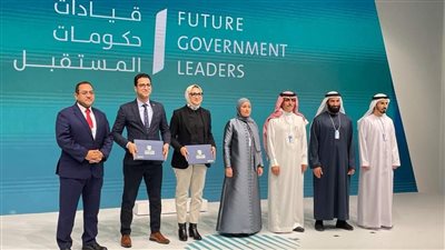 رئيس التنظيم والإدارة يشارك في القمة العالمية للحكومات ويبحث تعزيز التعاون 