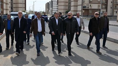 مدبولى: الحكومة تبذل قصارى جهدها لنقل موظفي الدولة للعمل بالعاصمة الإدارية عبر تقديم حزمة من الحوافز