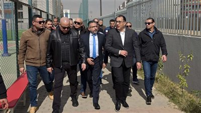 رئيس الوزراء يتابع موقف الوحدات المخصصة للموظفين المنتقلين للعاصمة الإدارية الجديدة  بالحى السكنى الثالث R3 