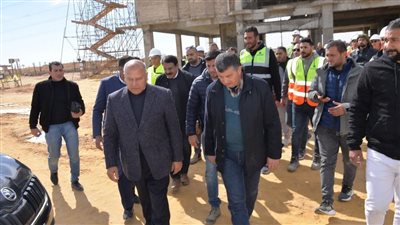 وزير النقل: شبكة القطار الكهربائي تسهم في ربط البحرين الأحمر و المتوسط