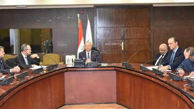 نائب رئيس البنك الدولي يعلن تدشين مشروع تطوير نظم الإشارات بخط القاهرة بني سويف