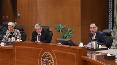 رئيس الوزراء يؤكد الدور المهم للشبكة الوطنية للطوارئ والسلامة العامة